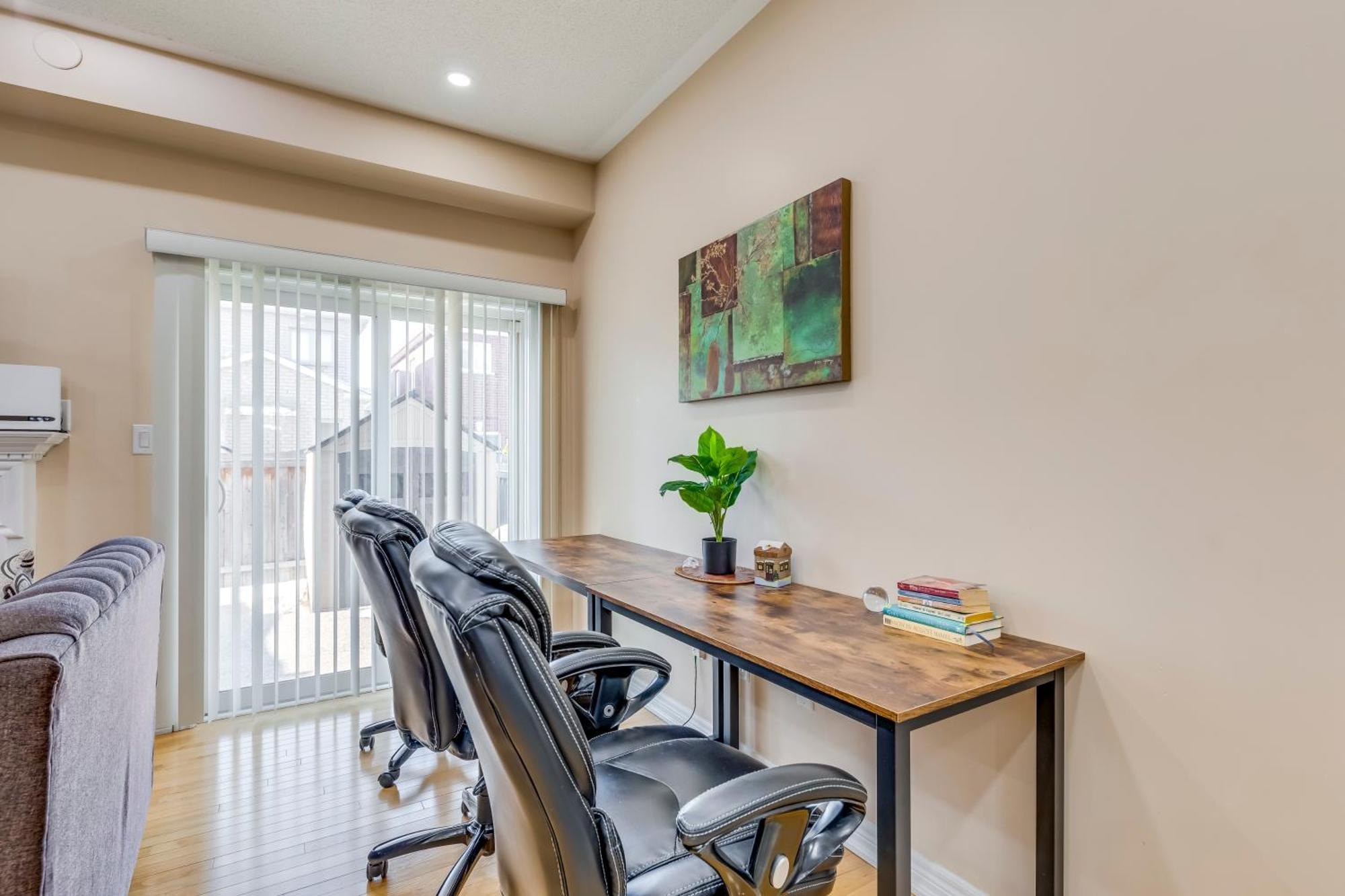 Avid Vacation Palace In Castlemore , Brampton Exterior foto